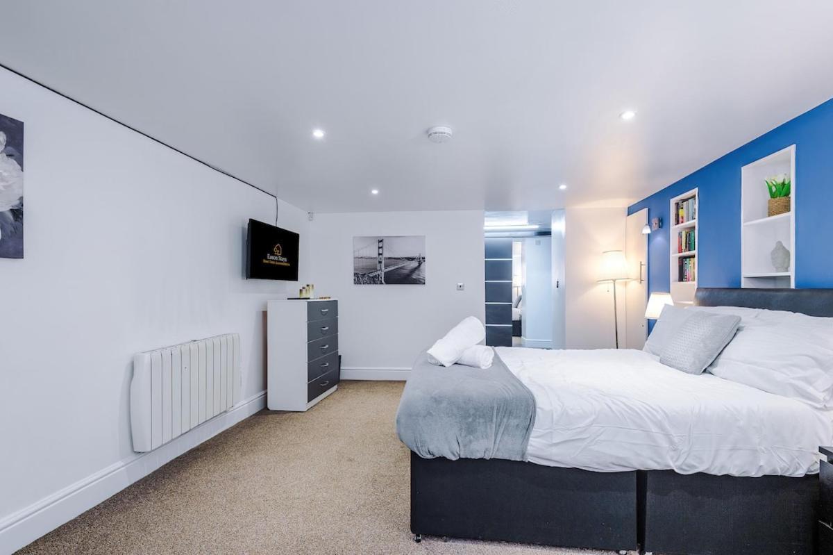 Apartment Comfortable Two Bedroom In By Eason Stays, Ideal For Business Travellers, Hospital Workers & Placements - With Free Parking! Sheffield